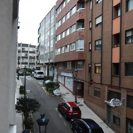 Appartement Acogedor, Con Garaje, Centrico.