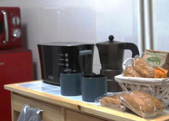 Acogedor, Con Garaje, Centrico. Apartament *