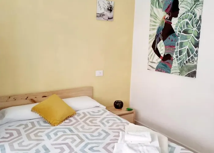 Acogedor, Con Garaje, Centrico. Vigo